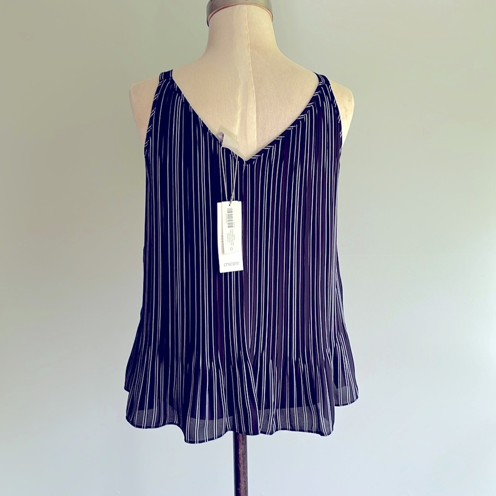 Black and White Striped Pleated Sleeveless Top with Lace - Picture 4 of 10
